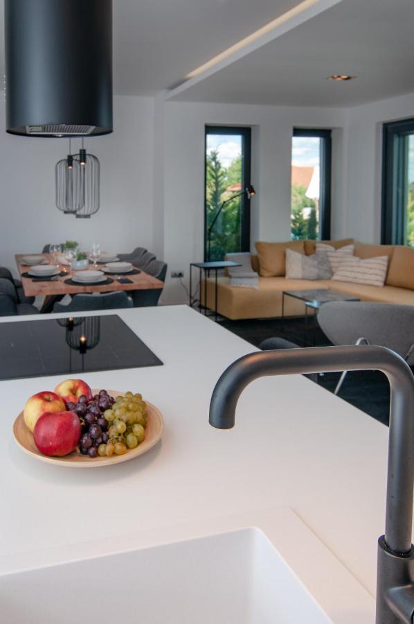 Skyline Resort Balatonalmadi Bagian luar foto