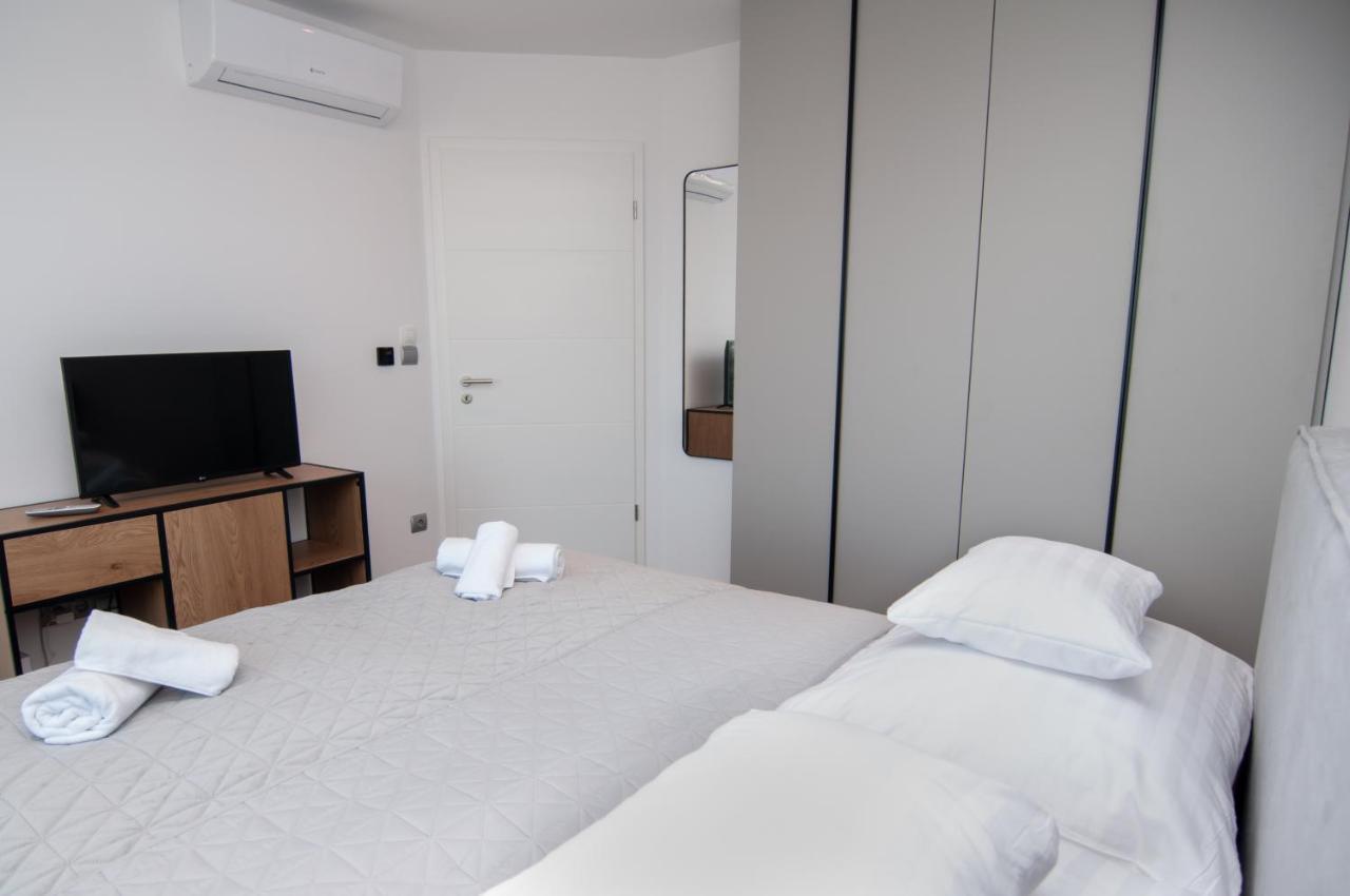Skyline Resort Balatonalmadi Bagian luar foto