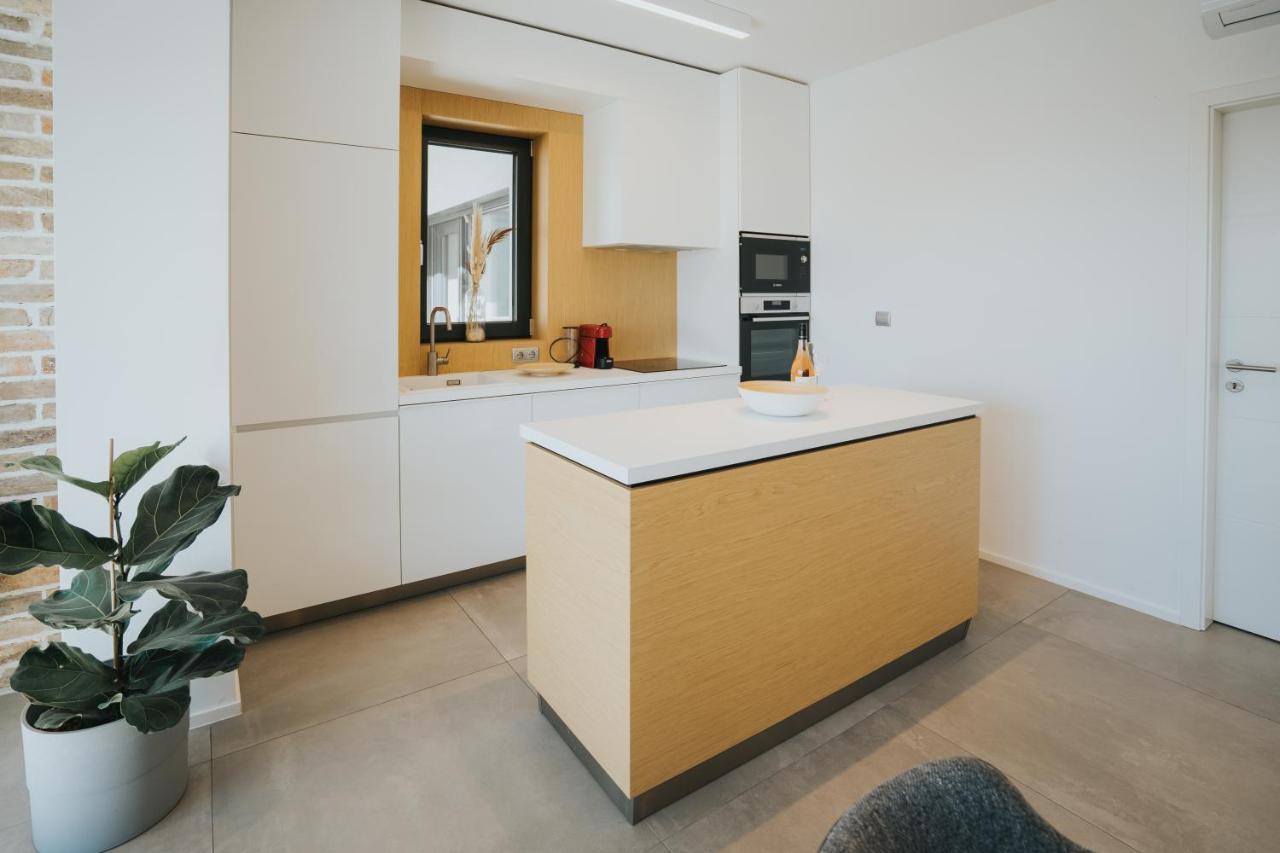 Skyline Resort Balatonalmadi Bagian luar foto