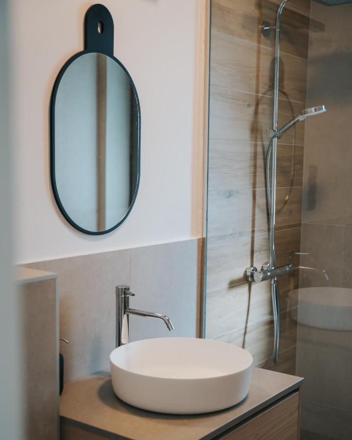 Skyline Resort Balatonalmadi Bagian luar foto